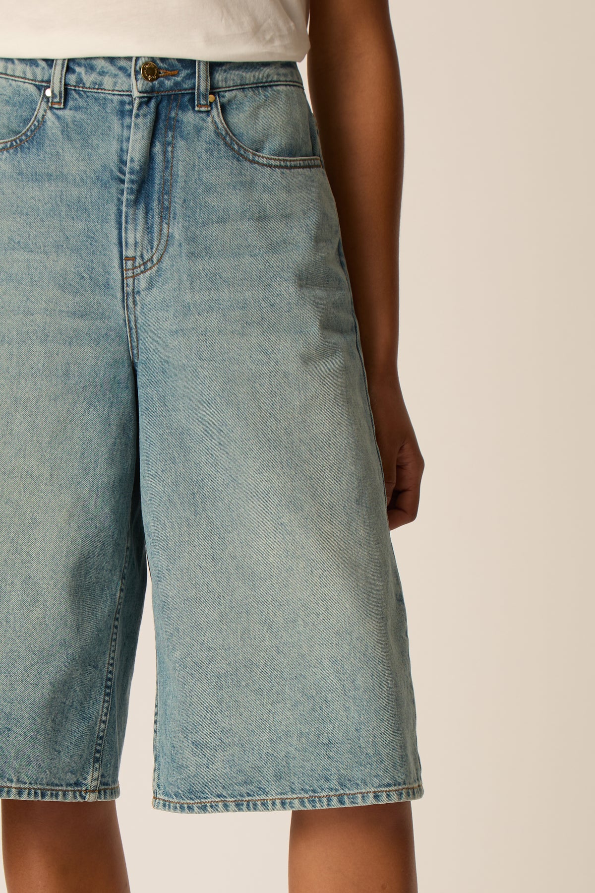 Bermuda Louis Bleach Vintage
